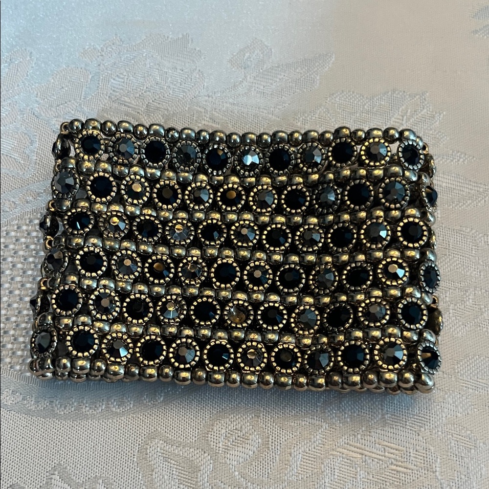 Elegant Black and Gold Beaded Clutch